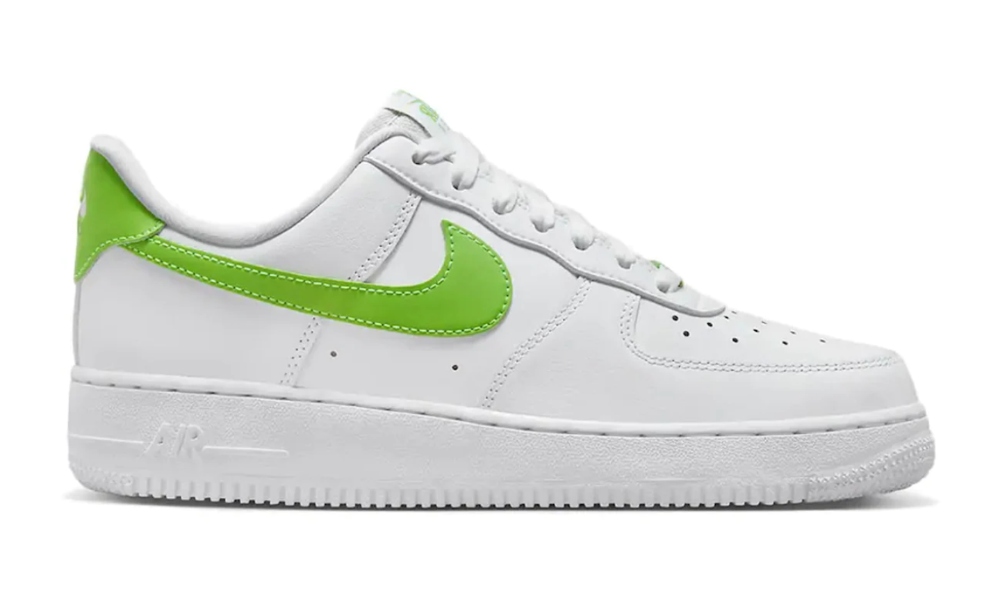 Nike Womens Air Force 1 '07 